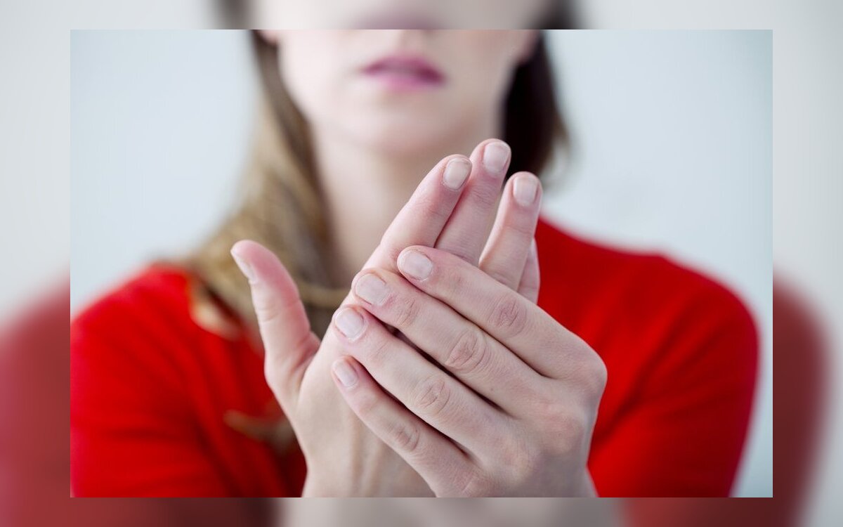 skausmas rankos sąnarių pratęsimo pašarų gydymas sąnarių