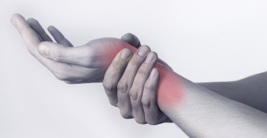 skauda piršto sąnarys ant rankos gydymas mag 3 gydymas sąnarių
