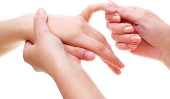 metodai gydant nuo rankas rankų sąnarius pakuotės tepalas raumenų ir sąnarių laktacijos metu