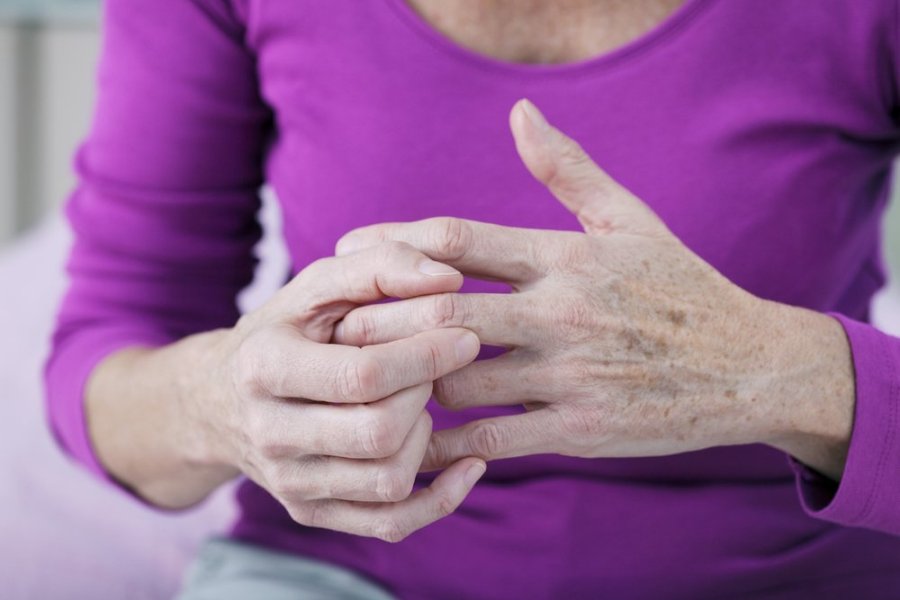 gydymas osteoartritu alkūnės sąnario rankas kas tepalai ir skausmas alkūnės sąnario